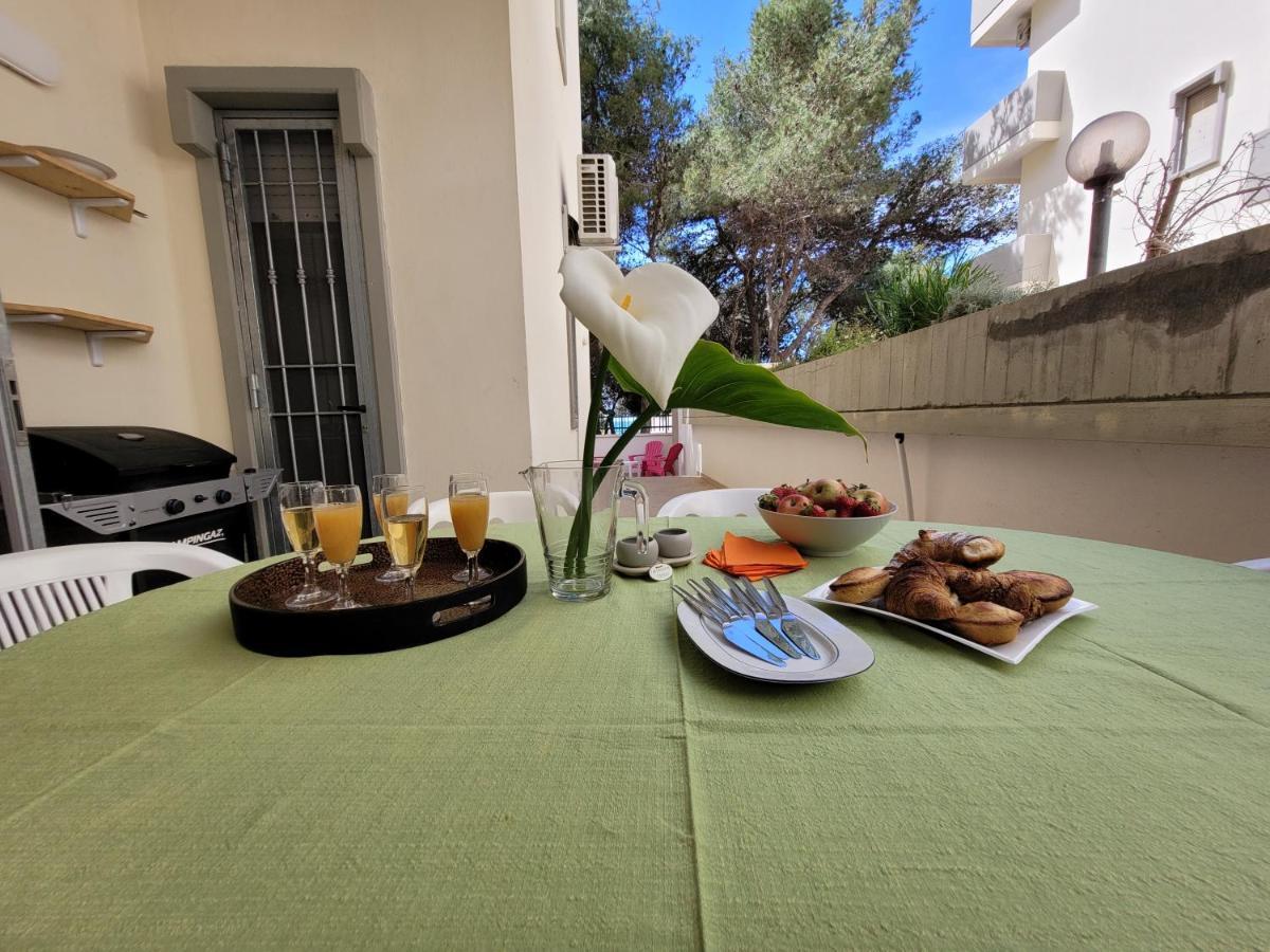 Apartament Fronte Pineta Mare Rivabella Zewnętrze zdjęcie
